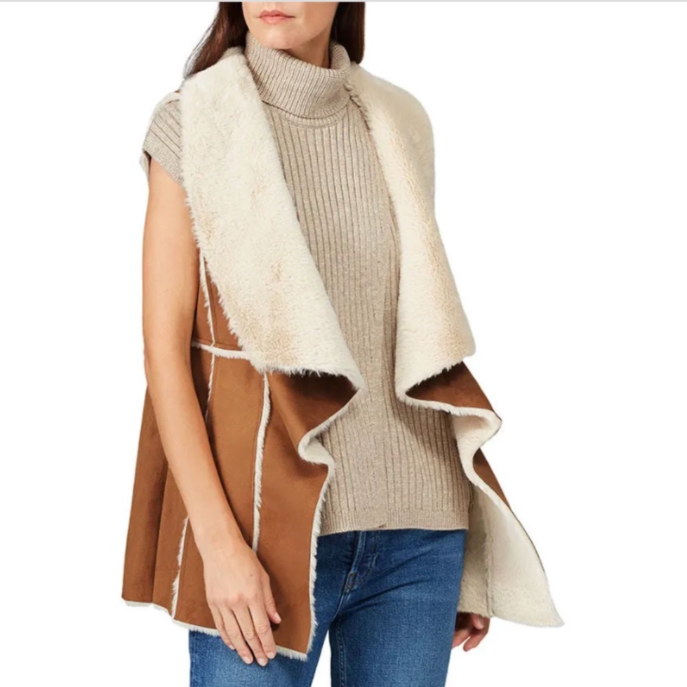 cupcakes & cashmere Faux Fur/Suede Tash Vest